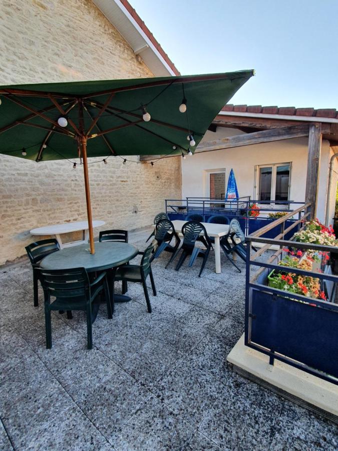 L'Oustalou Vieville Exterior foto